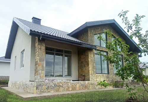 Плитняк златолит Уральский  для фасада купить в Кировграде