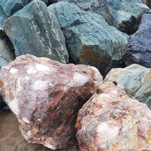 Ландшафтные глыбы красно-фиолетовые 200-1000 килограмм купить в Кировграде