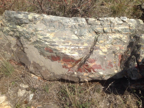 Гигантские зелёные валуны для ландшафтного дизайна весом более 5 тонн купить в Кировграде