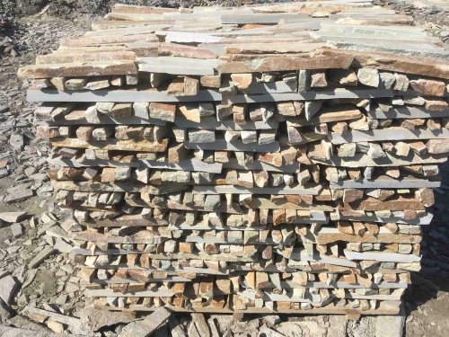 Горбушка златолит золотистый для облицовки купить в Кировграде