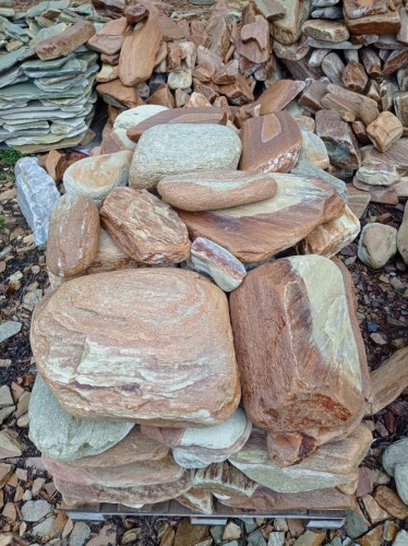 Златолит жёлтый, жёлто-зелёный глыбки и валуны для ланшафтного дизайна купить в Кировграде