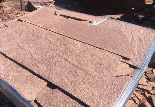 Плитняк лемезит бордовый для ступеней 20-25 мм купить в Кировграде